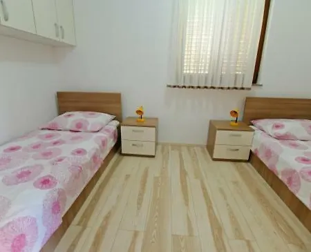 Slanica Studio Id 816 Apartment